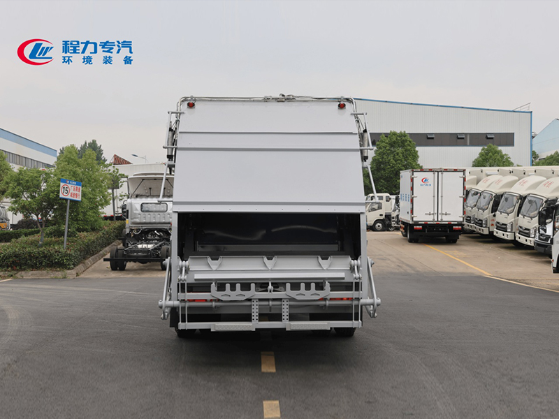 东风天锦15方压缩垃圾车