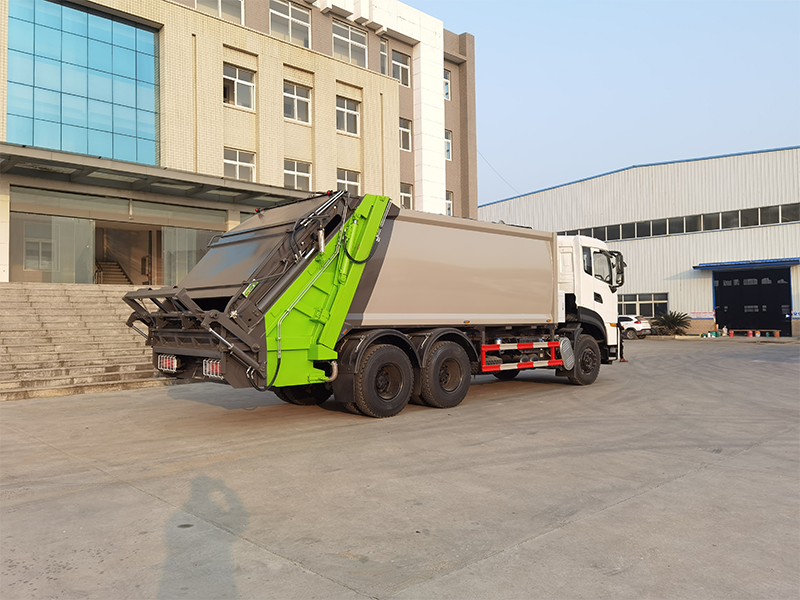 东风天龙  21方压缩垃圾车