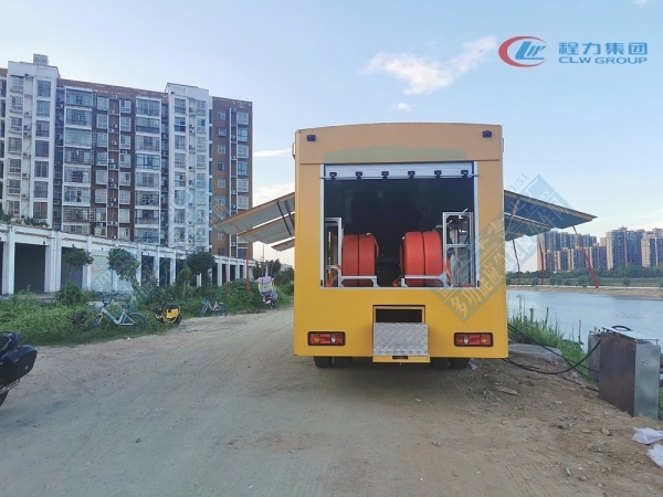 东风天锦大流量排水抢险车[3000-4000m³/h]