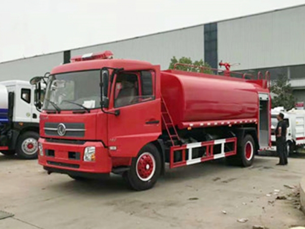 东风天锦10吨消防洒水车