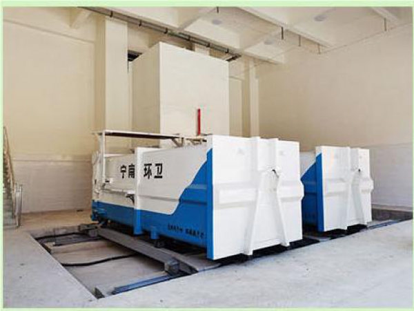  水平直压式垃圾站（侧料斗式）